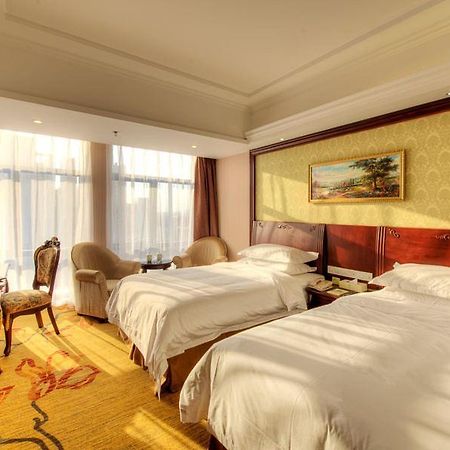 Vienna Hotel Shanghai Happy Valley Songjiang Екстериор снимка